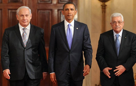 Obama se reúne con palestinos e israelíes