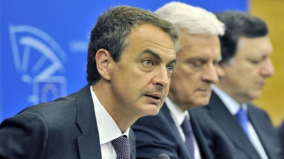 Zapatero dice que la presidencia española ha logrado un &quot;avance sustancial&quot; hacia el gobierno económico de la UE