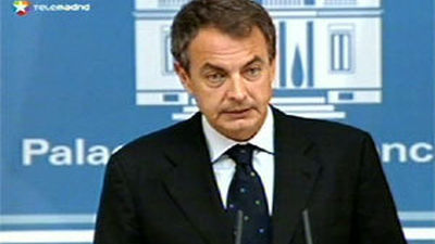 Zapatero anuncia la inminente aprobación de la reforma de la ley de cajas