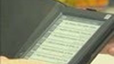 Inaugurada la Biblioteca Pública Luis Rosales de Carabanchel