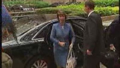 Moratinos no cree que la reaparición de Fidel complique la liberación de presos