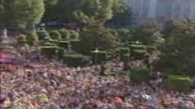 Casi media hora de ovación al genio