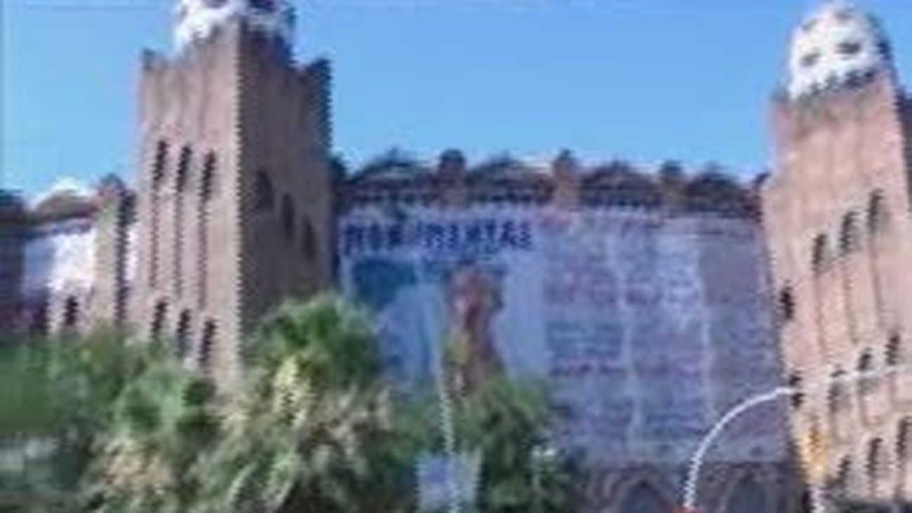 Bronca ante la Monumental antes de la votación sobre la prohibición taurina