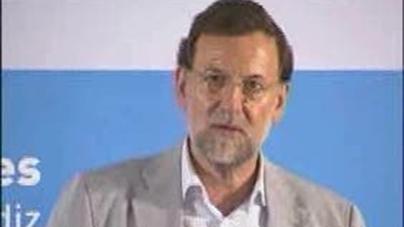 Aguirre, sobre la prohibición: pretende "romper lazos" entre Cataluña y España