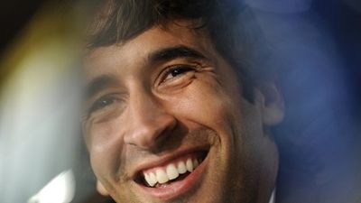 Raúl: "Ojalá pueda jugar contra el Madrid en Champions"