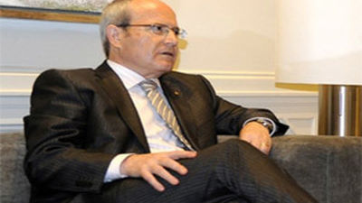 El PSC se derrumba en las encuestas