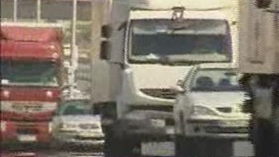 Los transportistas irán a la huelga si se impone una tasa para las autovías
