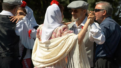 "Chulapas" y "chulos" para festejar a San Isidro