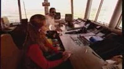 Fomento, a la espera de los controladores