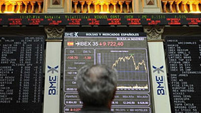 La Bolsa frena su ascenso al final de sesión y cierra con un alza del 0,40 %