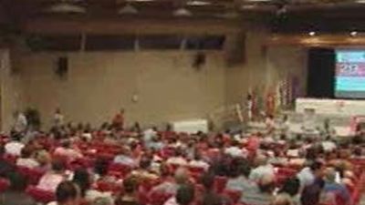 UGT exige a Zapatero que rectifique