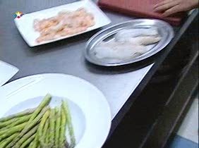 Brocheta de rape con langostinos