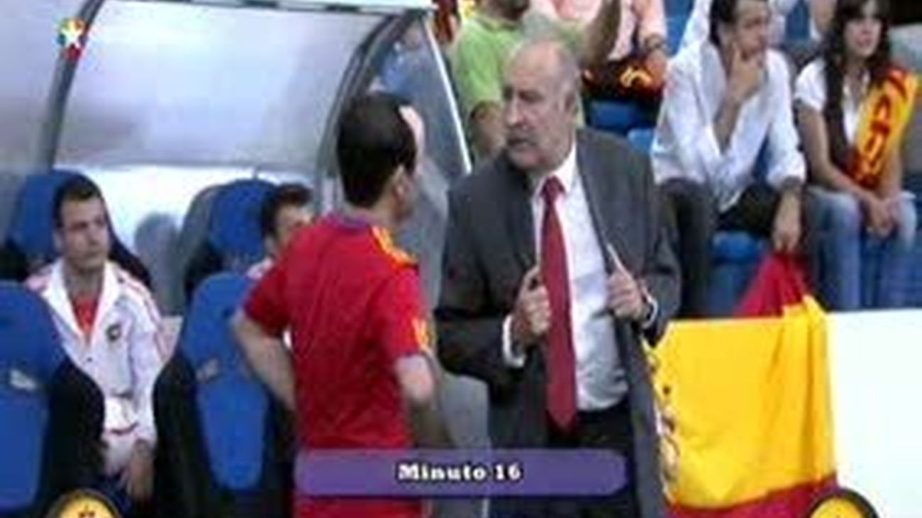 Del Bosque motiva a Iniesta