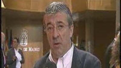 Gordo critica el intento de Aguirre de "debilitar a los  sindicatos"