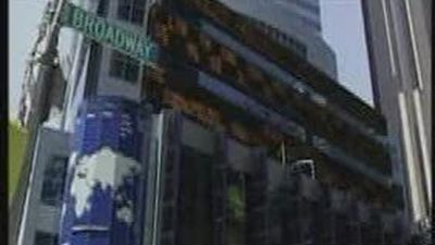 Zapatero defiende su política ante la élite de Wall Street