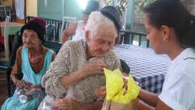 Recuperan la memoria de ratones afectados Alzheimer