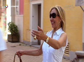 De paseo con Alejadra de Borbón