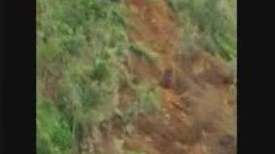 Unas 300 viviendas sepultadas por el derrumbe de un cerro en el sur de México