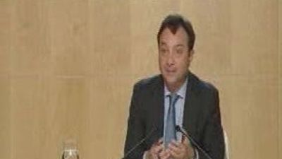 Cobo: el Gobierno  "estrangula"  la financiación municipal por motivos electorales