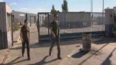 Los sindicatos policiales defienden la actuación en Getafe porque los agentes fueron acorralados