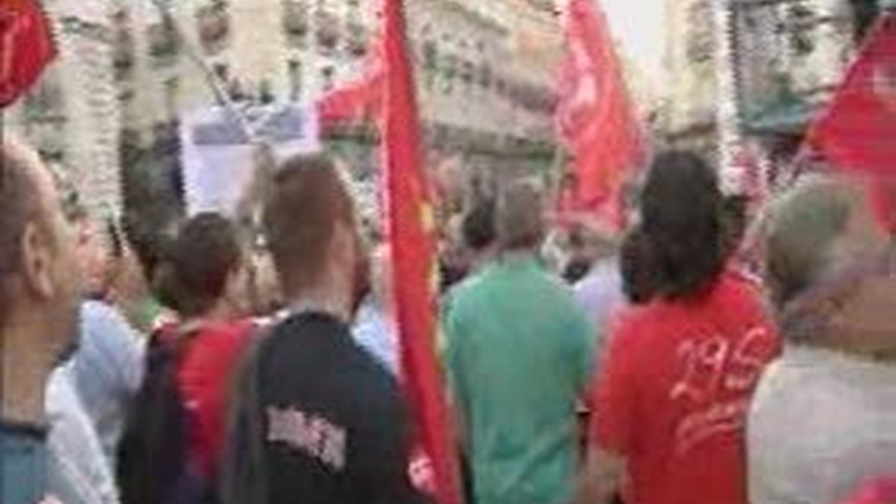 Zapatero prevé una subida del paro en septiembre