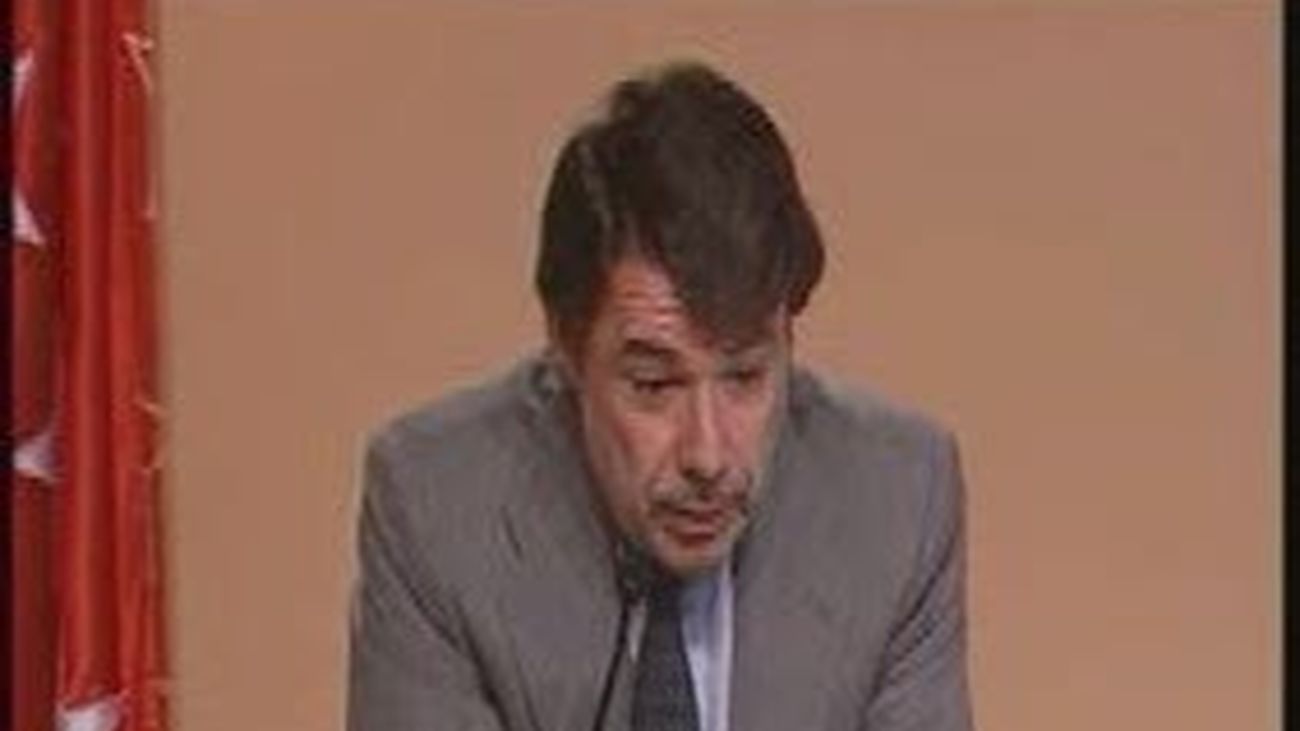 Ignacio González: Gómez es un producto de Zapatero y ha hecho toda su carrera "a dedo"