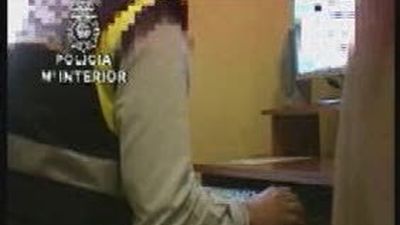 Una redada contra la pornografía infantil se salda con un centenar de detenidos