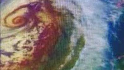 La lluvia y el viento mantienen en alerta a una docena de provincias