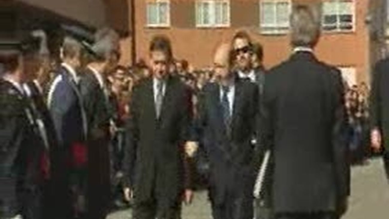 Rubalcaba abucheado en un acto del Día de la Guardia Civil