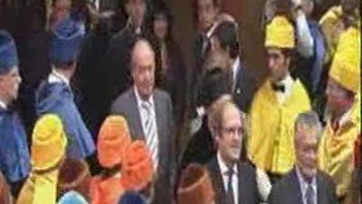 El Rey dice que la universidad española tiene que estar "entre las mejores", a pesar de la crisis