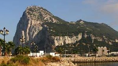 Gibraltar sigue provocando a los pesqueros españoles