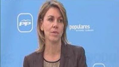 Cospedal: un Gobierno mejor "para la  propaganda" pero no para "luchar contra la crisis"