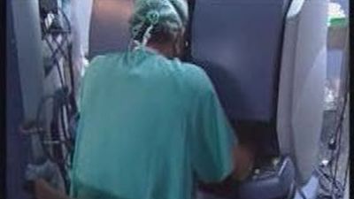 Más de 600 pacientes han sido intervenidos por cirugía robótica en el Hospital Clínico