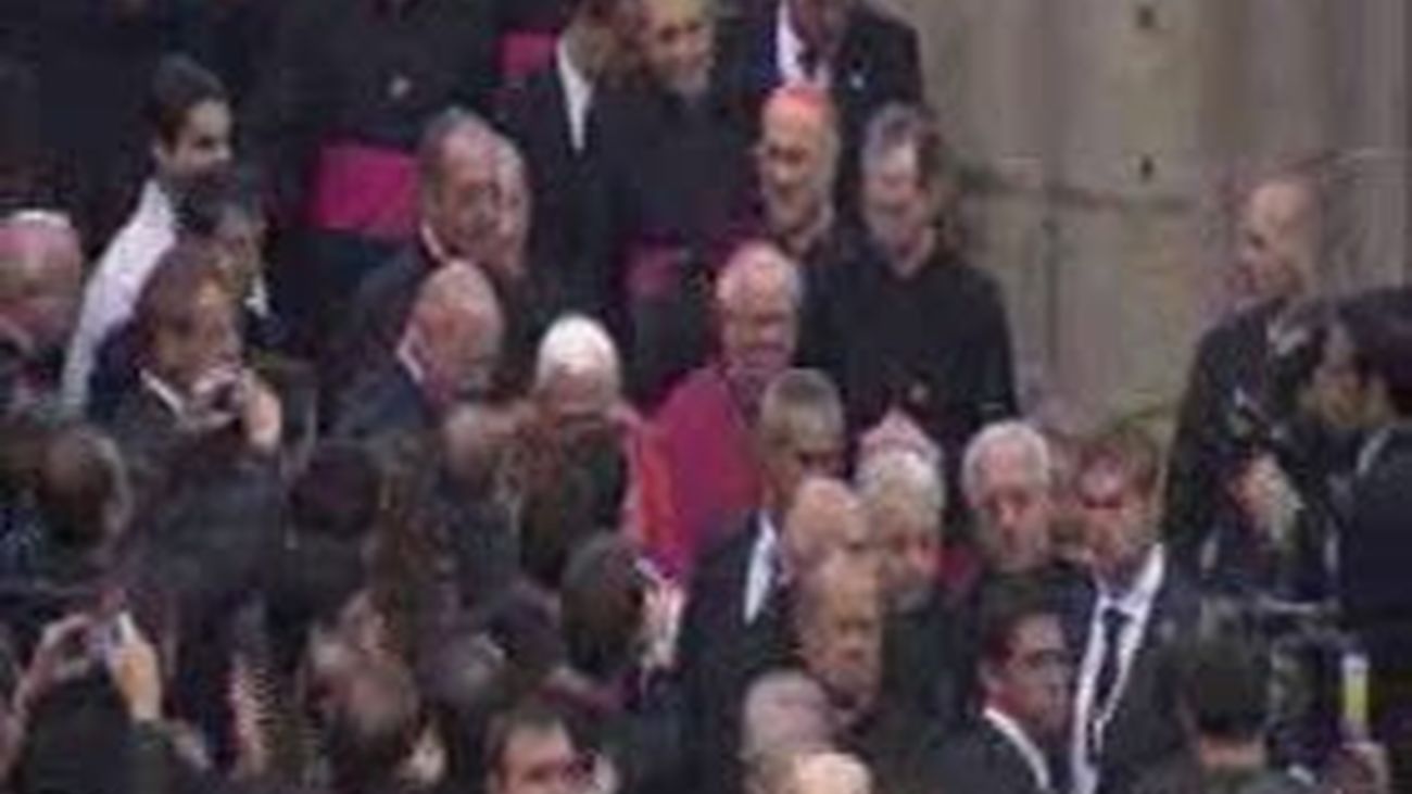 Finaliza la primera etapa de la visita,  después de convertirse en un peregrino más