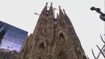 Más de 250.000  personas aclaman al Papa en Barcelona