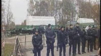 El convoy nuclear llega a la estación terminal alemana de Dannenberg