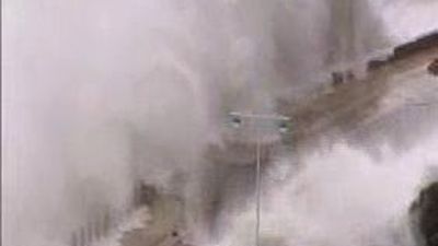 Remite el temporal de viento, con alerta naranja  en la cornisa cantábrica, la costa gallega y Canarias