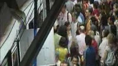 Metro presenta una demanda para declarar "ilegal" los días sin servicios mínimos