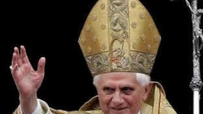 El papa apuesta por el diálogo político en Siria en presencia de observadores