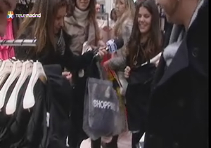 Haciendo cola desde las dos de la madrugada