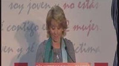 Aguirre pide a los jóvenes que digan 'no' al primer signo de violencia de género