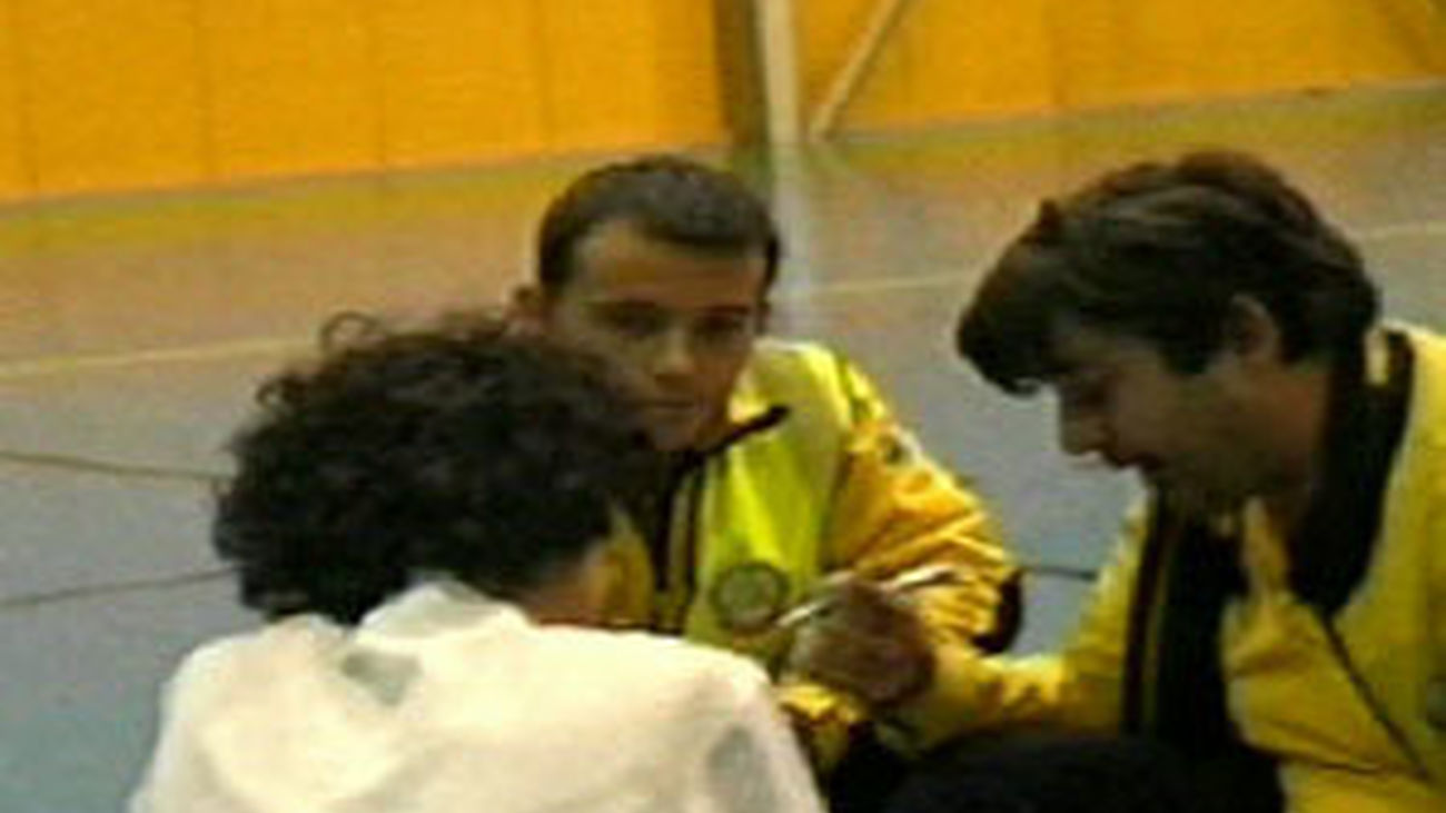 Herido grave el camarero de un bar al ser golpeado durante una discusión