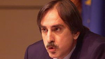 Valeriano Gómez da de plazo hasta el 6 de  junio para cerrar la reforma de la negociación colectiva