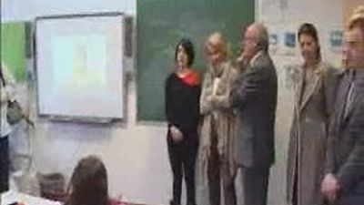 Aguirre valora positivamente el informe Pisa que sitúa a Madrid a la cabeza en educación de toda España