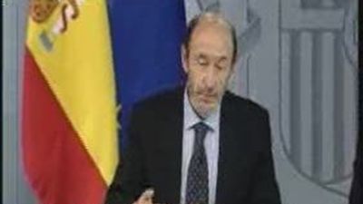 Rubalcaba dice que aún no se ha decidido si pedirá la prórroga del estado de alarma