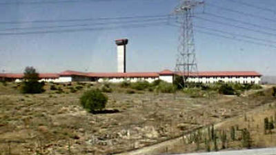 Dos presos de Valdemoro se  fugan en una visita a Madrid y uno vuelve 48 horas después