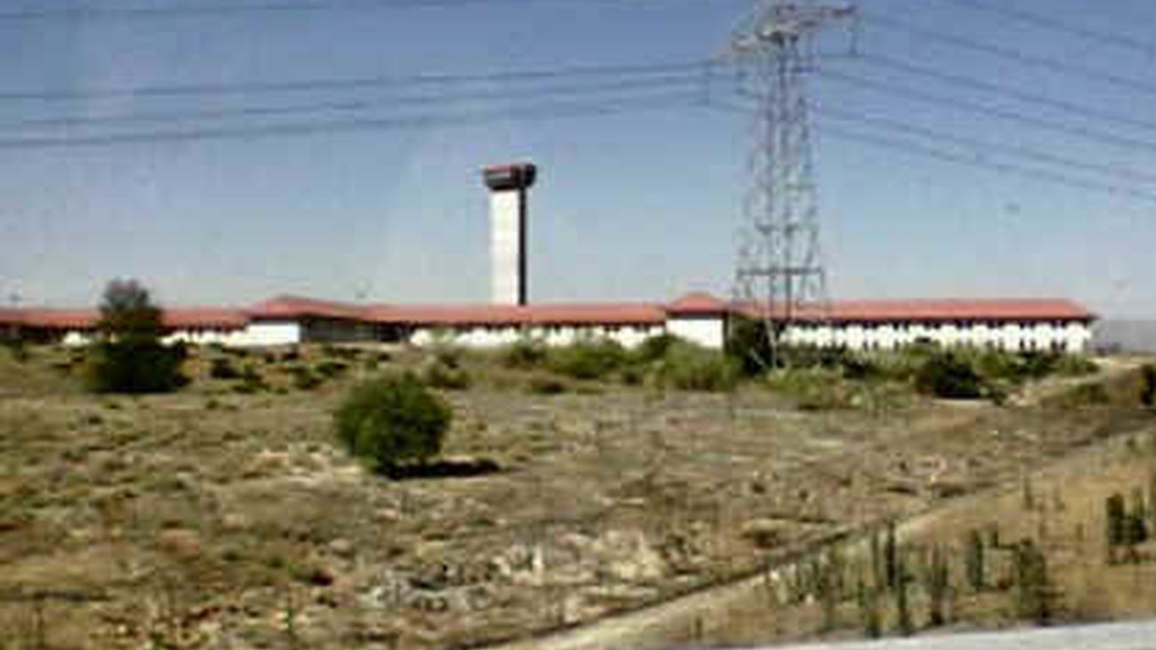 Dos presos de Valdemoro se  fugan en una visita a Madrid y uno vuelve 48 horas después