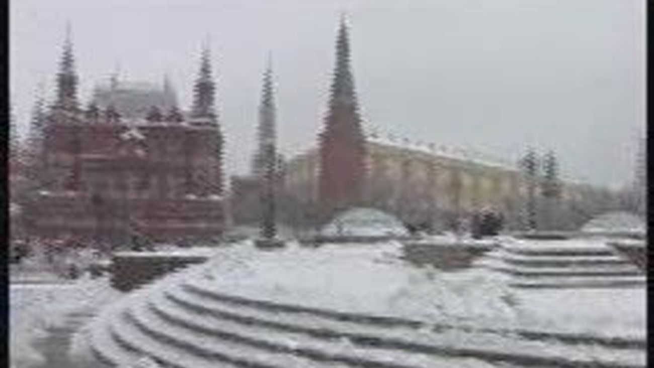 Las intensas nevadas dejan sin energía a Moscú