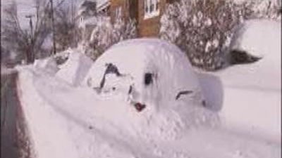 Miles de personas siguen afectadas en EE.UU. por fuerte nevada