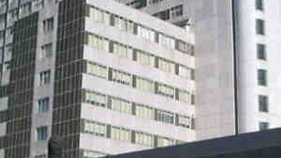 Herido muy grave un obrero al  caerle una viga de una tonelada en la cabeza